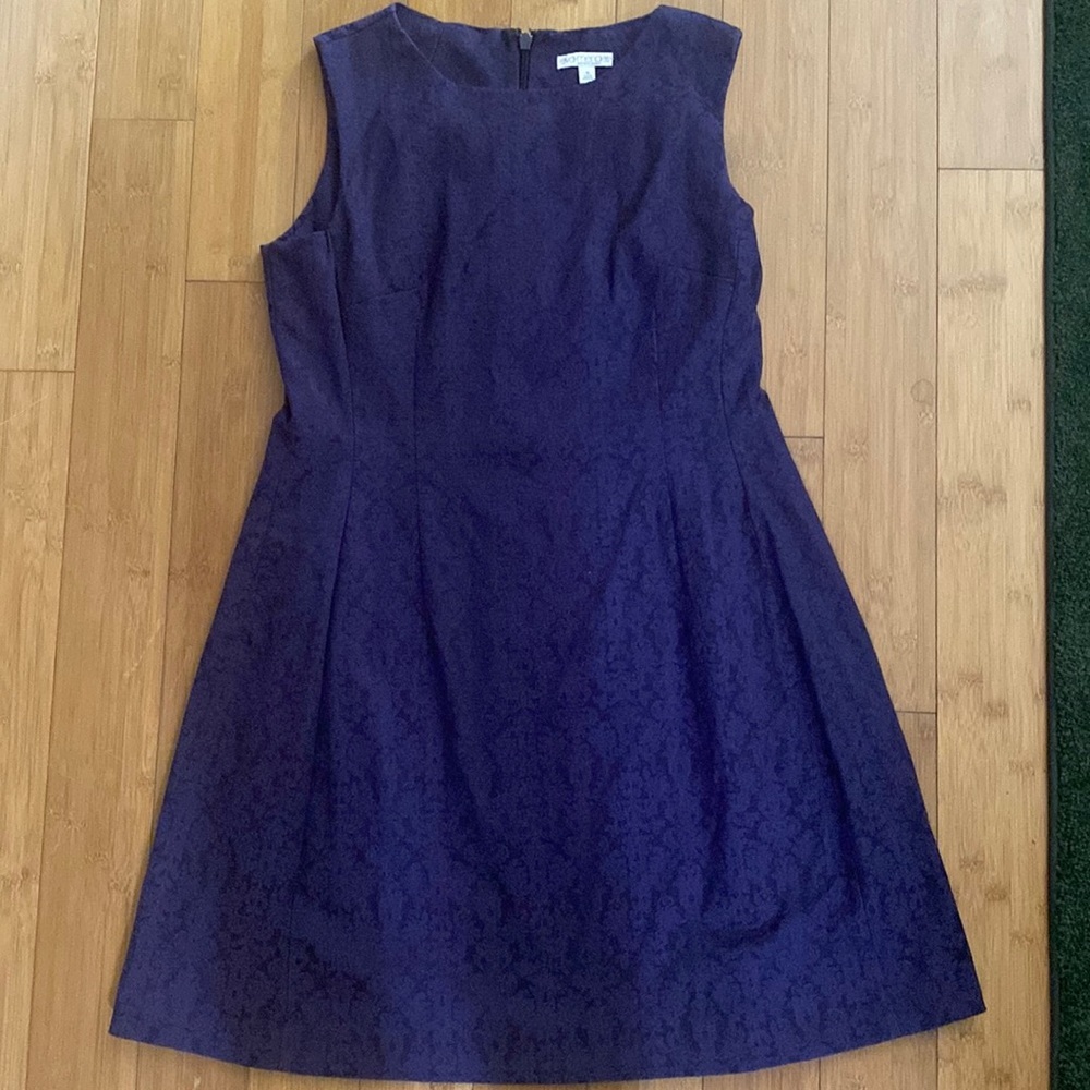Eva Mendes dark Purple Lacy Look Dress